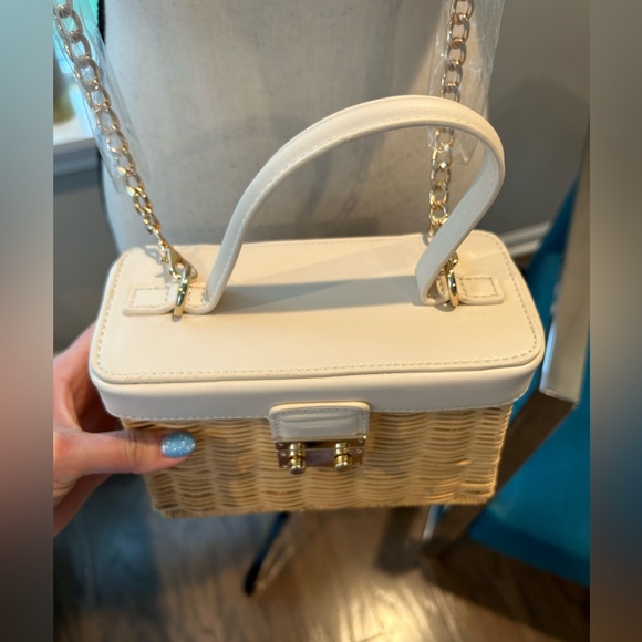 ✨Francesca (NWOT) Summer Bag✨ - Picture 6 of 8